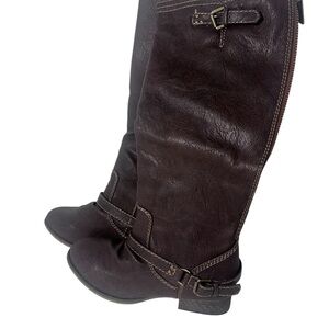 Breckelles Women's Brown Leather Boots